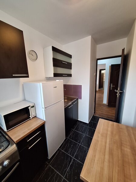 Piata Amzei, Piata Romana, Magheru, ASE, inchiriere apartament 3 camere