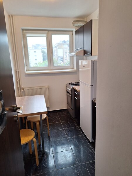 Piata Amzei, Piata Romana, Magheru, ASE, inchiriere apartament 3 camere